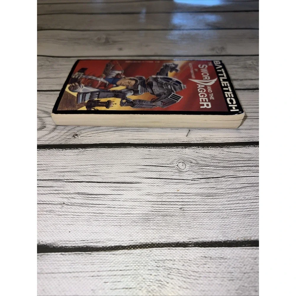 Battletech: THE SWORD AND THE DAGGER Paperback Book 1st Print Ardath Mayhar FASA